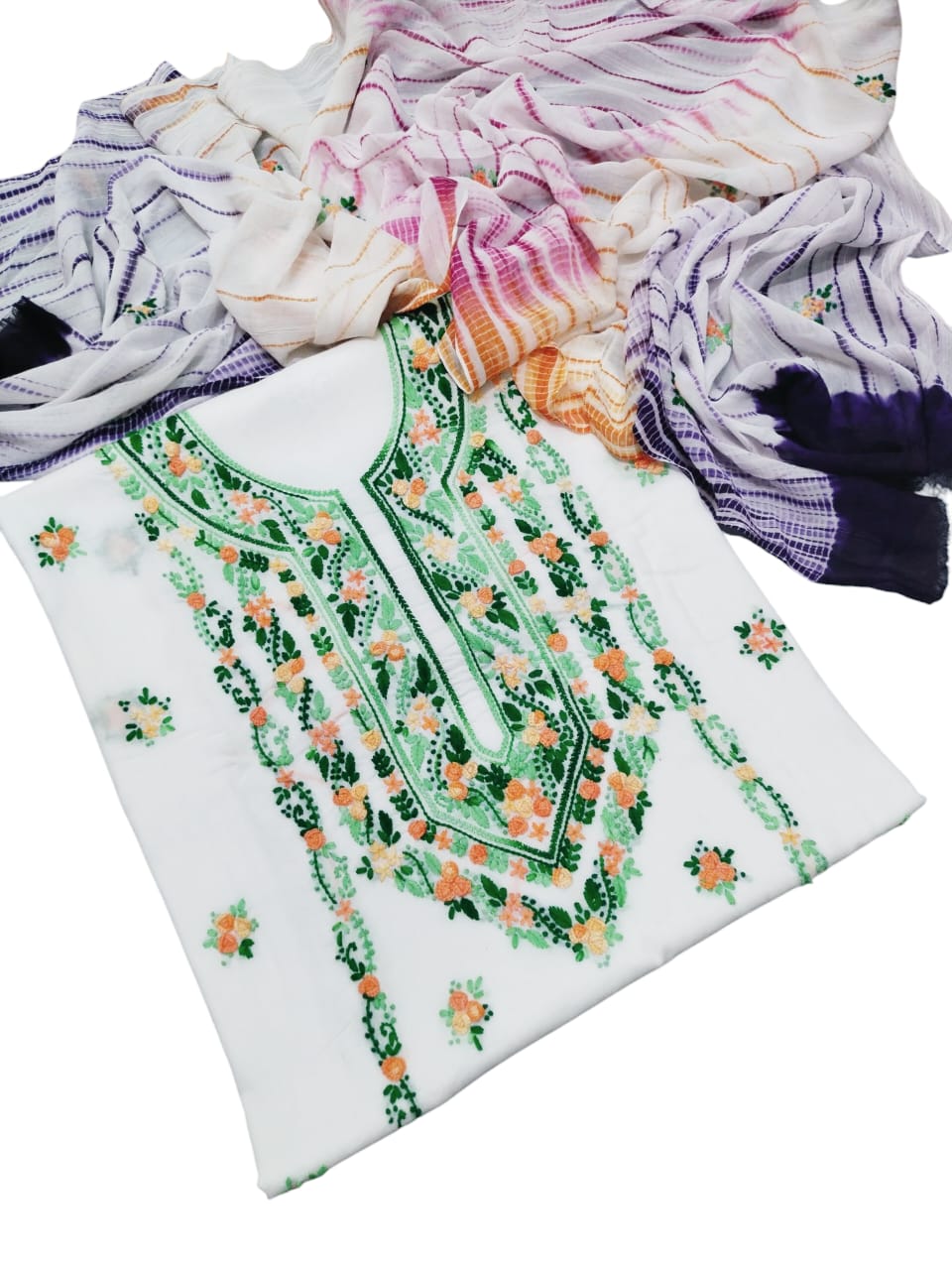 white colour Handmade pka gulab tanka work collection with tye n dye dupata 3pc