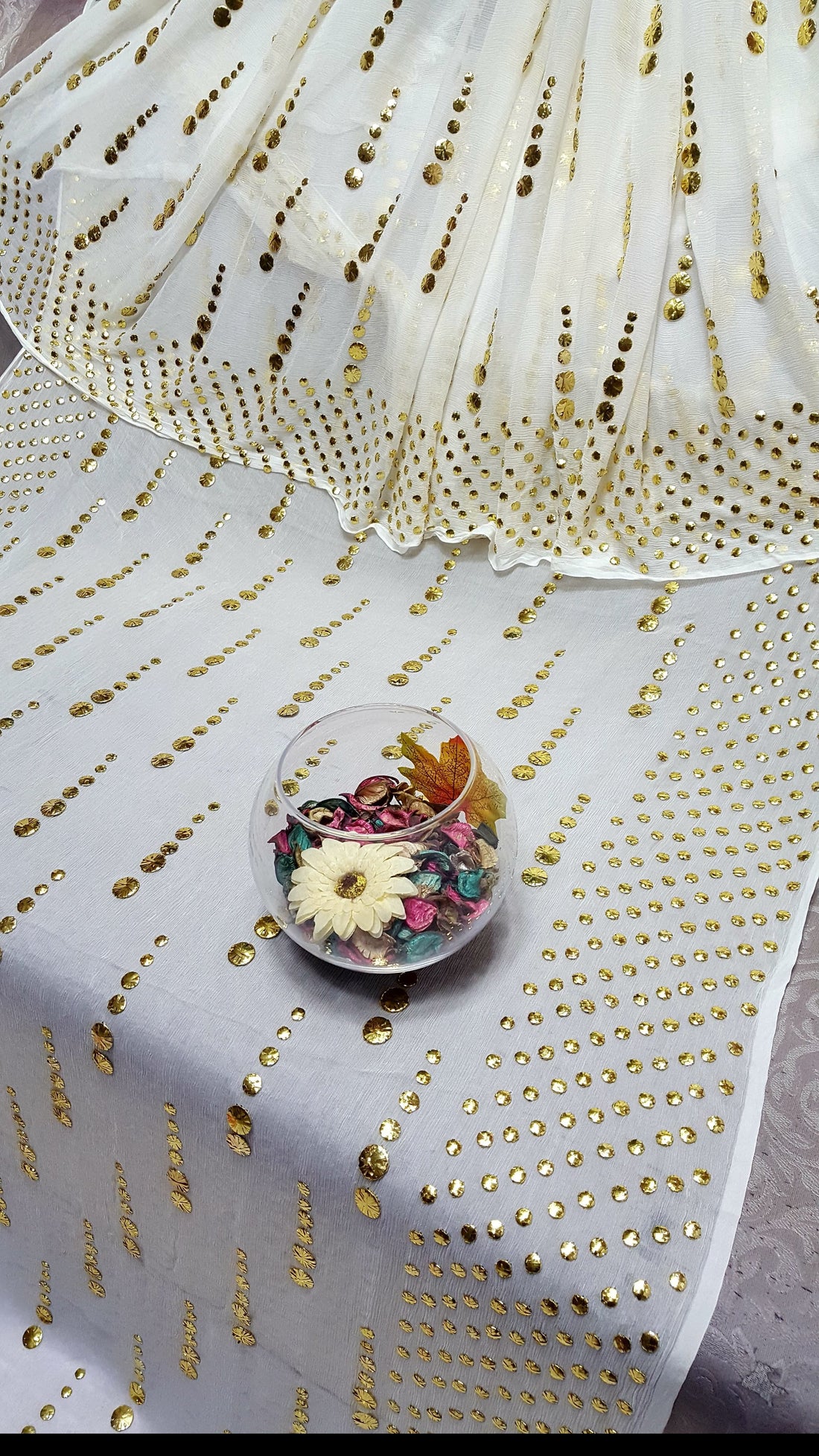 White colour Exclusive Heavy Mukesh Kamdani Work Saree 🥻 on Pure China Karincle Chiffon 6 Meter