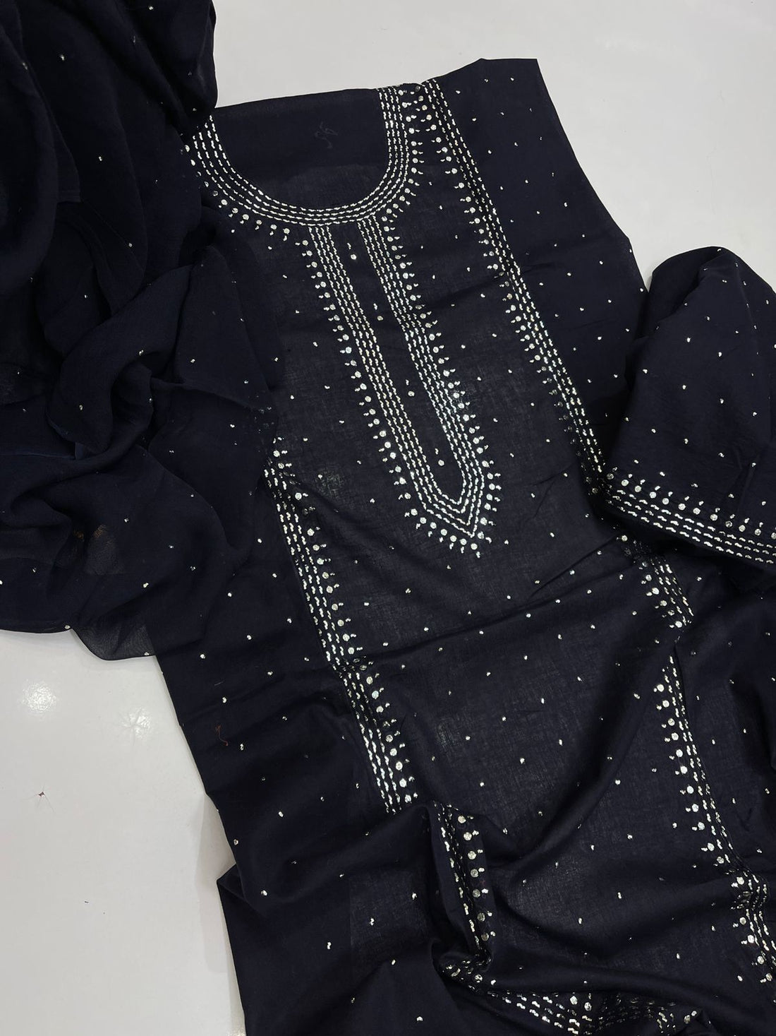 Black colour Hand Embroidery Mukesh Kamdani kurta galla work collection shirt chiffon dupata & trouser 3pc